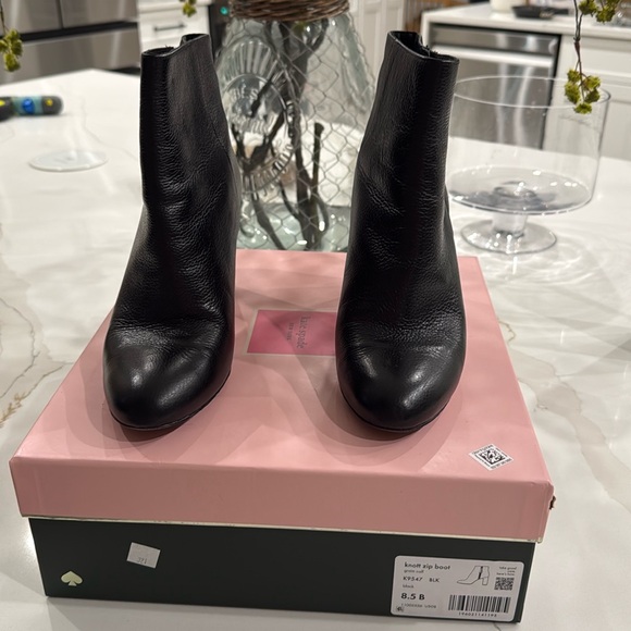 Kate Spade  knott zip boot black grain calf - Picture 1 of 8